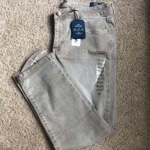 ⭐️NWT⭐️ brown/tan color jegging crop